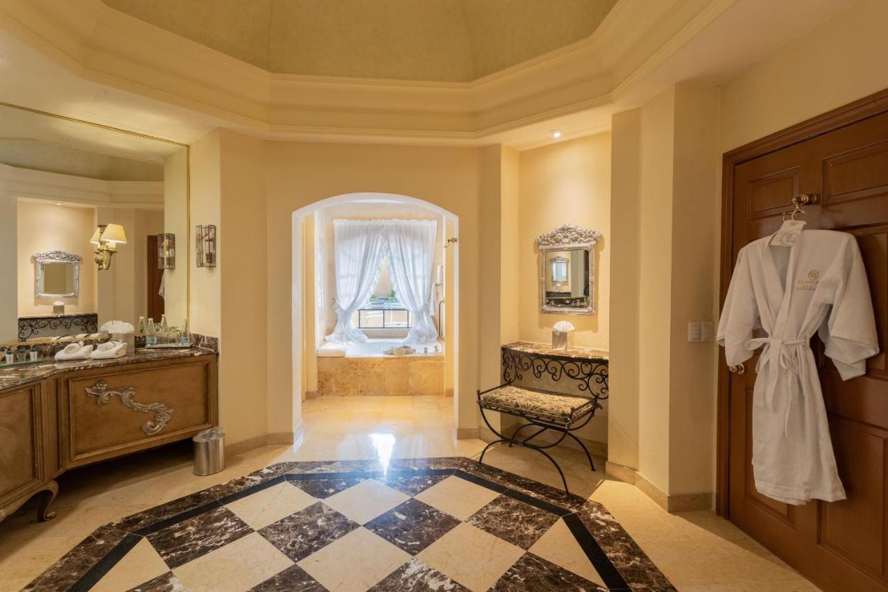 Quinta Real Monterrey Hotel San Pedro Garza García Kültér fotó